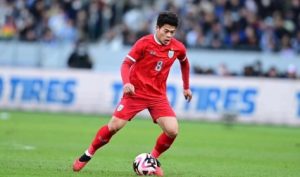 Phong Cách Chơi Bóng Và Chiến Thuật Của Cầu Thủ Ekanit Panya